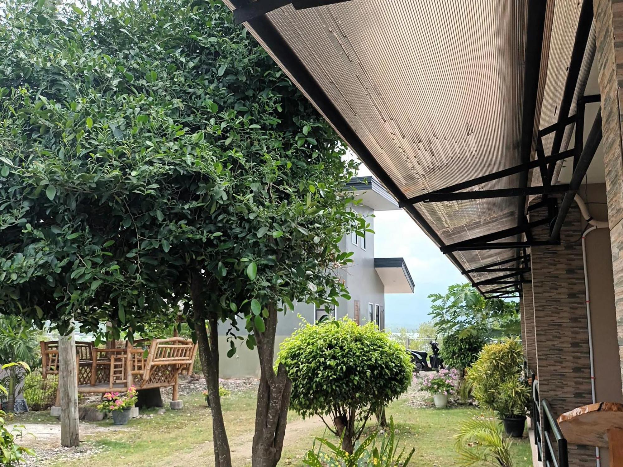 Grae'S Apartelle モアルボアル エクステリア 写真